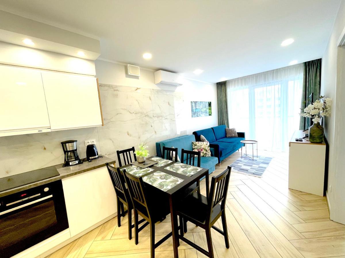 Apartament Superior Blue Przy Plazy- Free Pool, Saunas, Jacuzzi, Fitness, Salzgrotte Kolobrzeg Exterior photo
