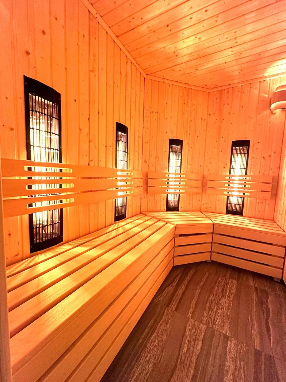 Apartament Superior Blue Przy Plazy- Free Pool, Saunas, Jacuzzi, Fitness, Salzgrotte Kolobrzeg Exterior photo